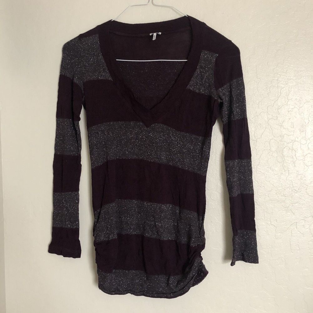 SPLENDID Purple Silver Sheer long sleeve ruched v-neck knit shirt X-Small